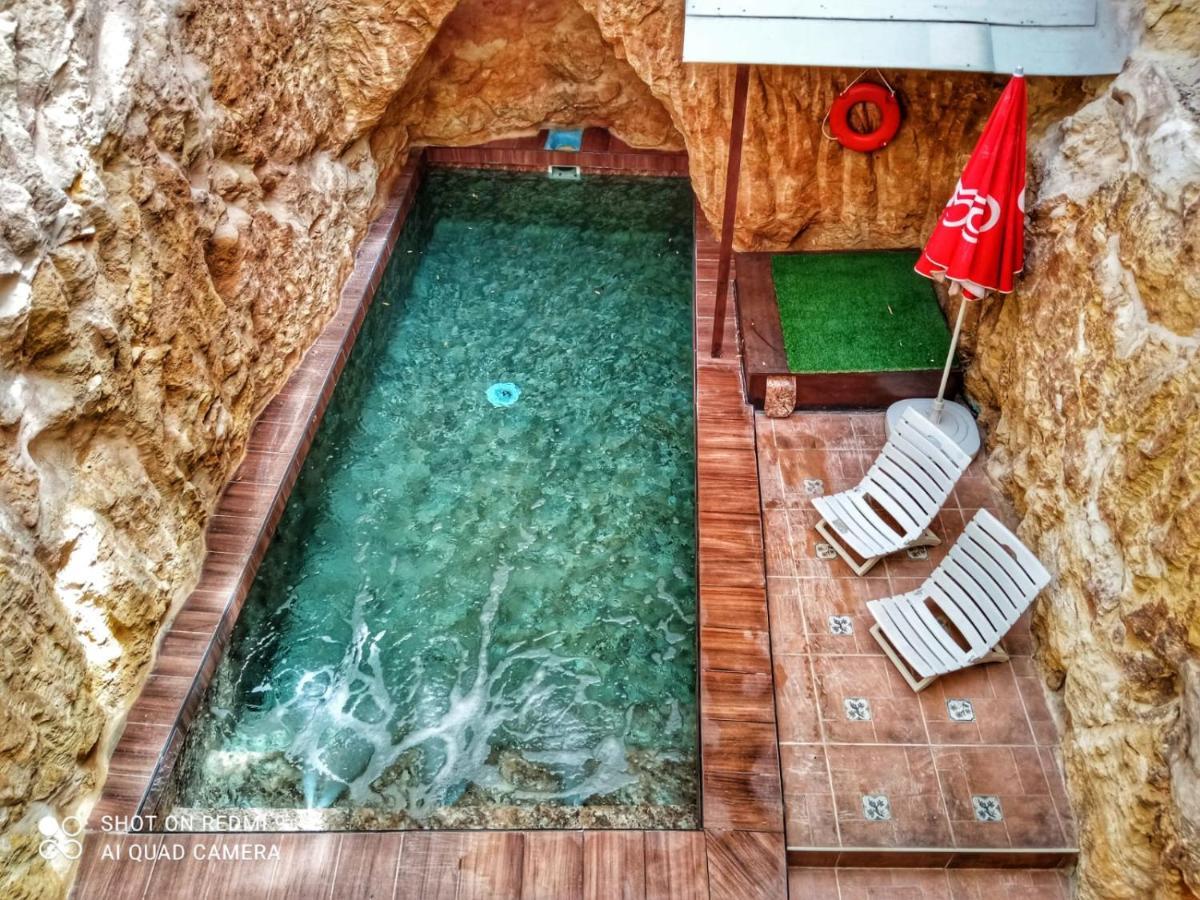 Town House With Private Pool In Village Centre Kalkara Luaran gambar